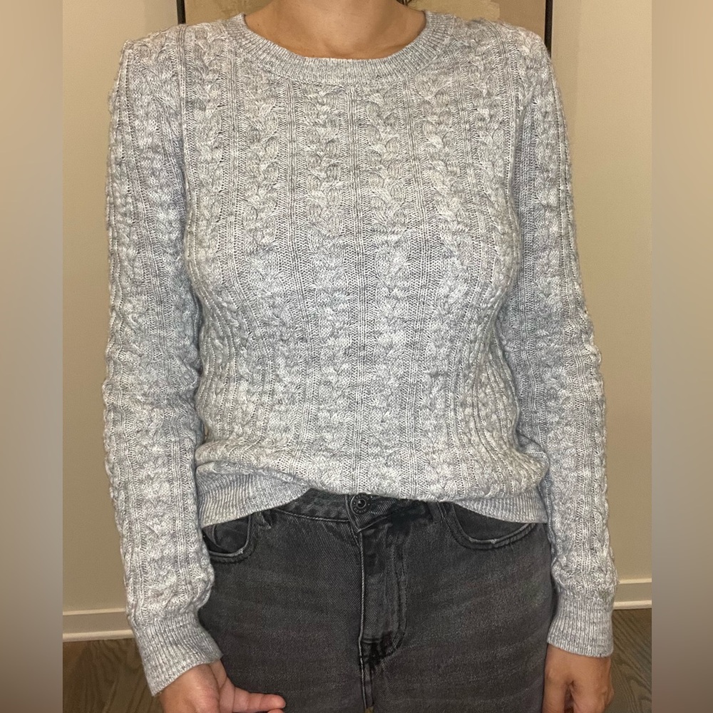 H&M pullover sweater